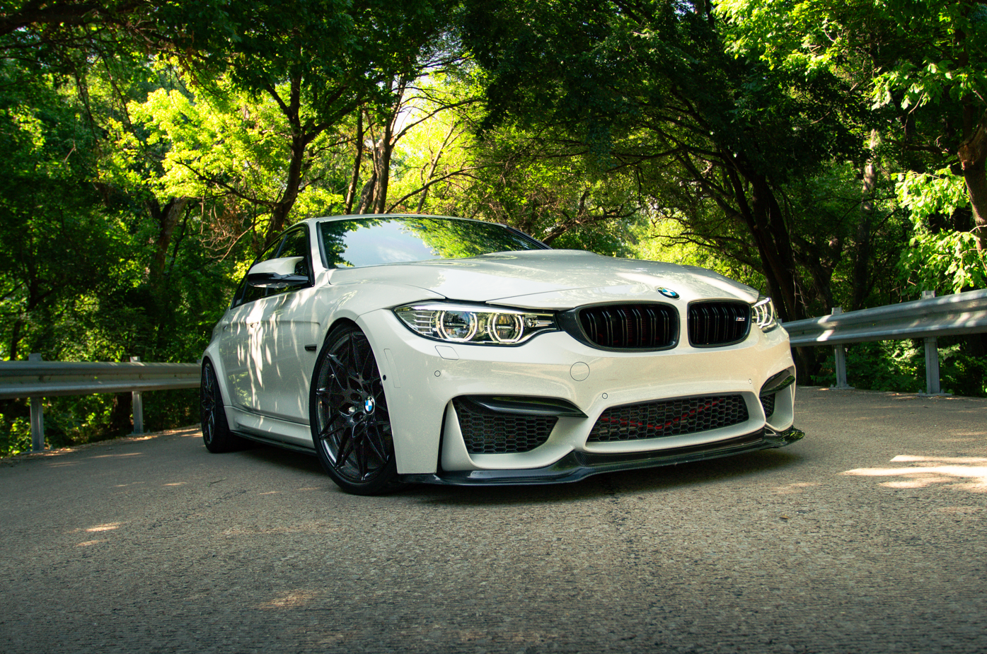 BMW F80/F82/F83 M3 & M4 Carbon Fiber Replacement Grilles